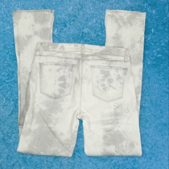 J Brand Mid-rise Fame Tie Died Distressed Jeans - Picture 5 of 8